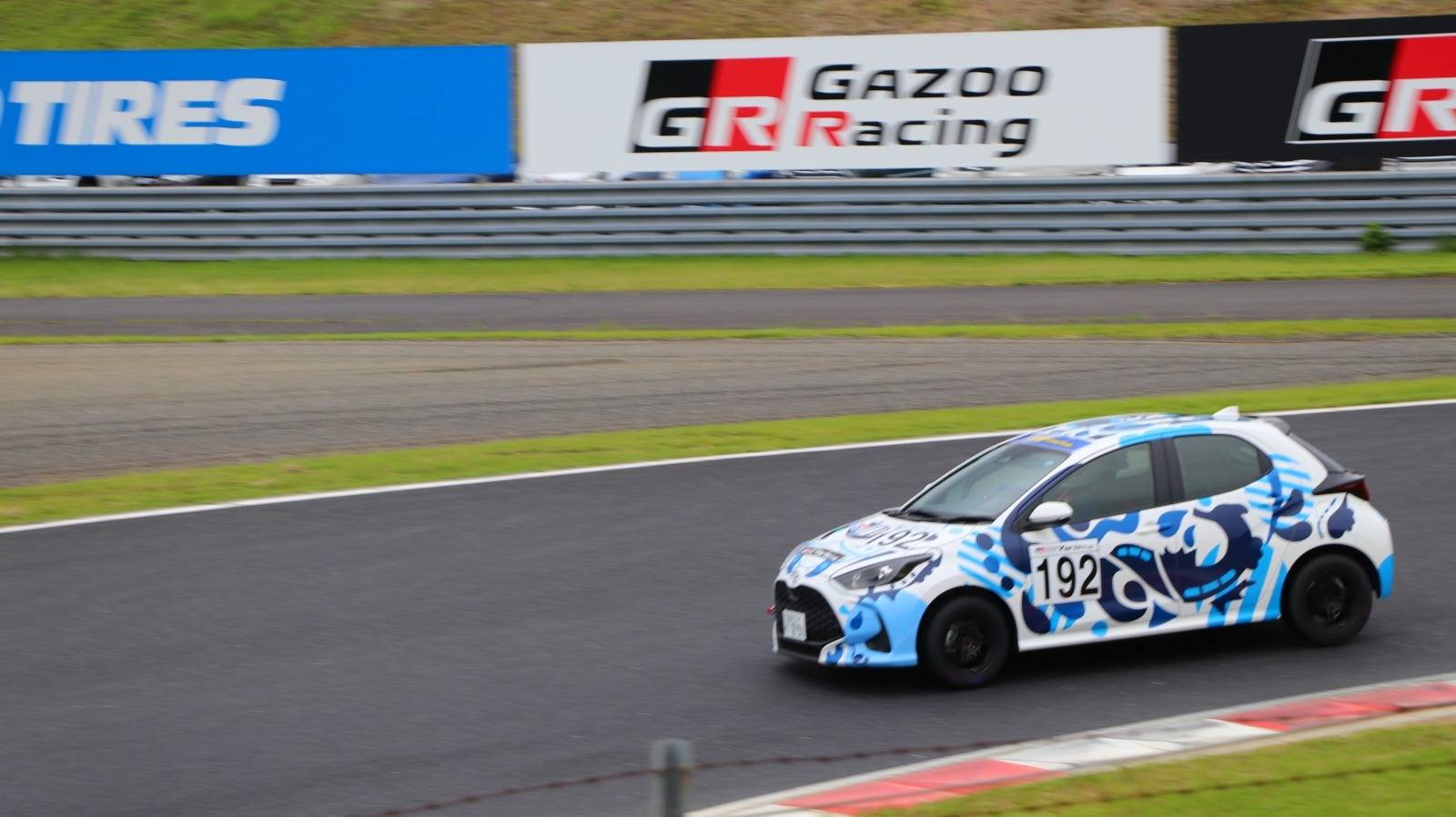 ヤリスカップ　Yaris Cup　レース　岡山国際サーキット　ネッツトヨタ福井　社員　モータースポーツ活動　福利厚生