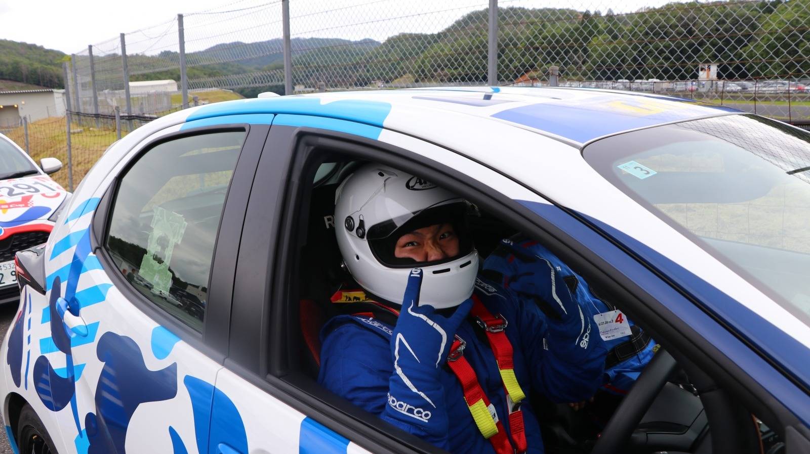 ヤリスカップ　Yaris Cup　レース　岡山国際サーキット　ネッツトヨタ福井　社員　モータースポーツ活動　福利厚生