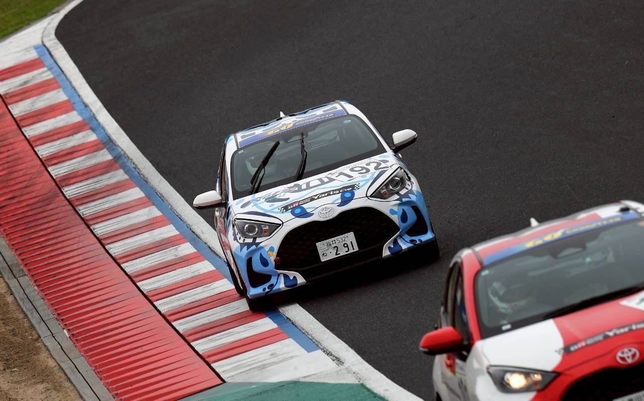 ヤリスカップ　Yaris Cup　レース　岡山国際サーキット　ネッツトヨタ福井　社員　モータースポーツ活動　福利厚生
