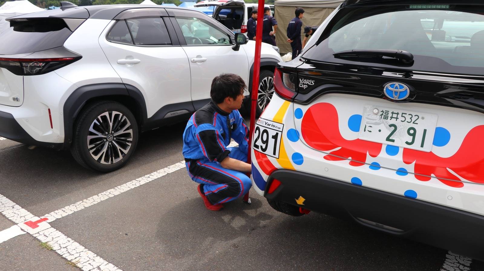 ヤリスカップ　Yaris Cup　レース　岡山国際サーキット　ネッツトヨタ福井　社員　モータースポーツ活動　福利厚生