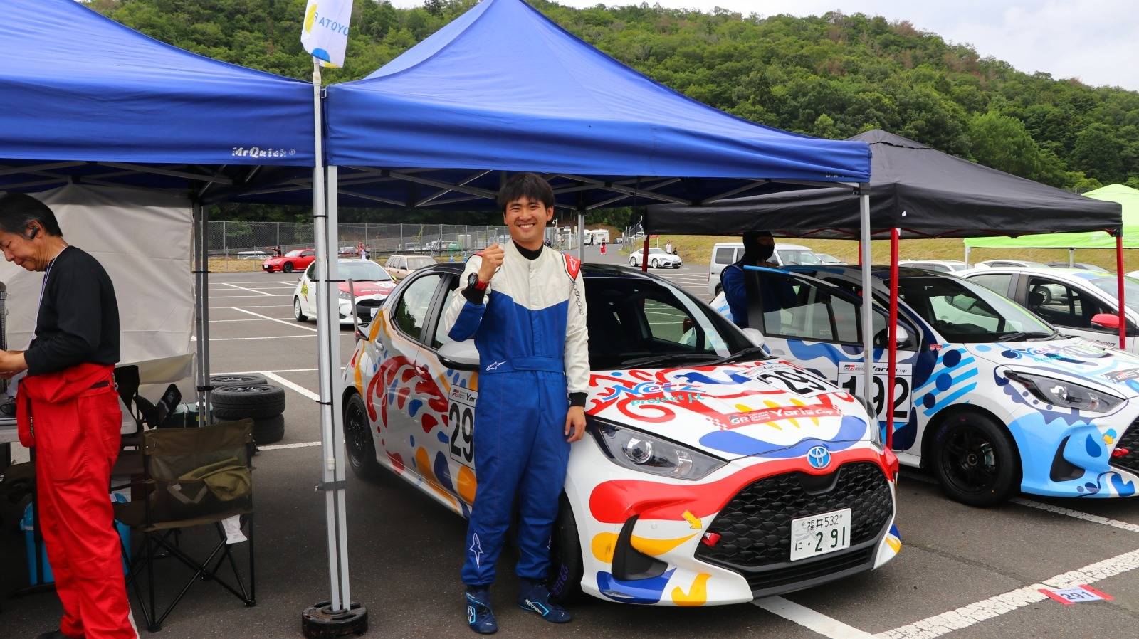 ヤリスカップ　Yaris Cup　レース　岡山国際サーキット　ネッツトヨタ福井　社員　モータースポーツ活動　福利厚生